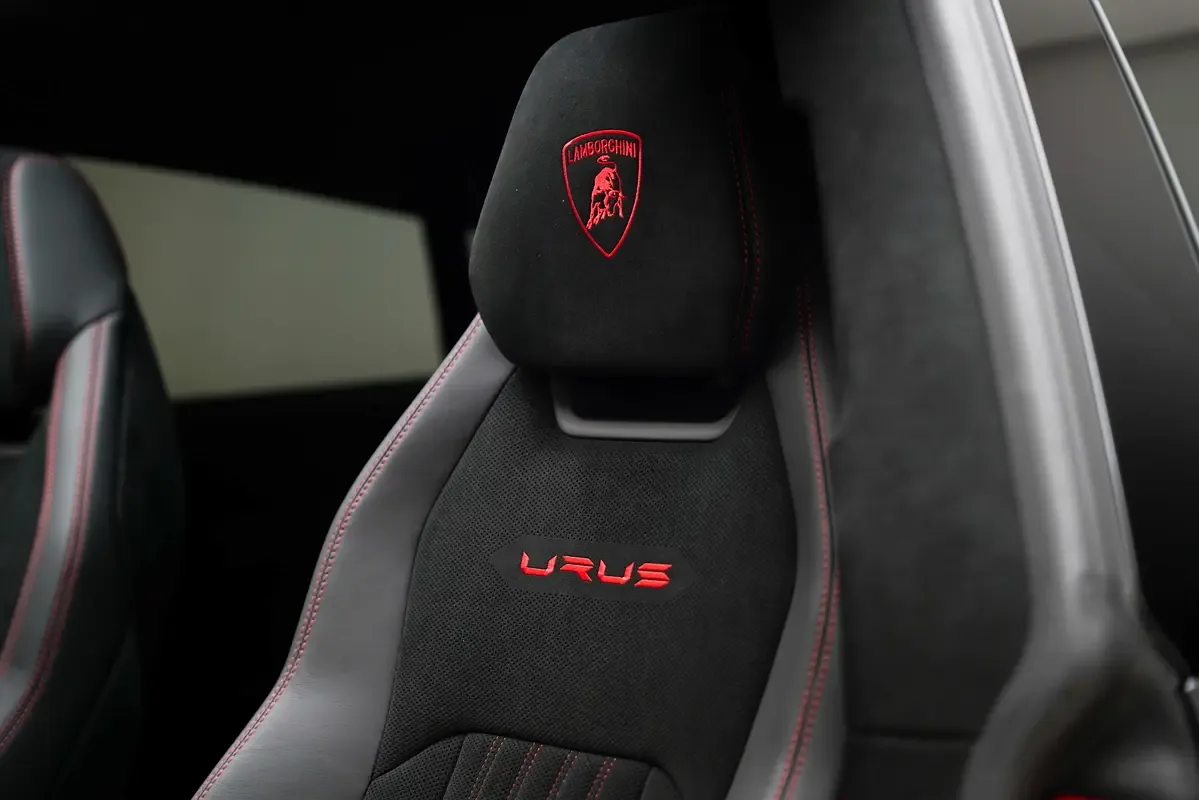 Lamborghini Urus 4.0 AT 4WD (666 حصان) - 14