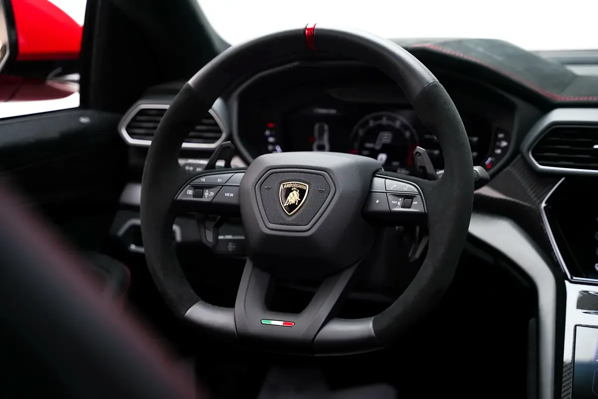 Lamborghini Urus 4.0 AT 4WD (666 حصان) - 17