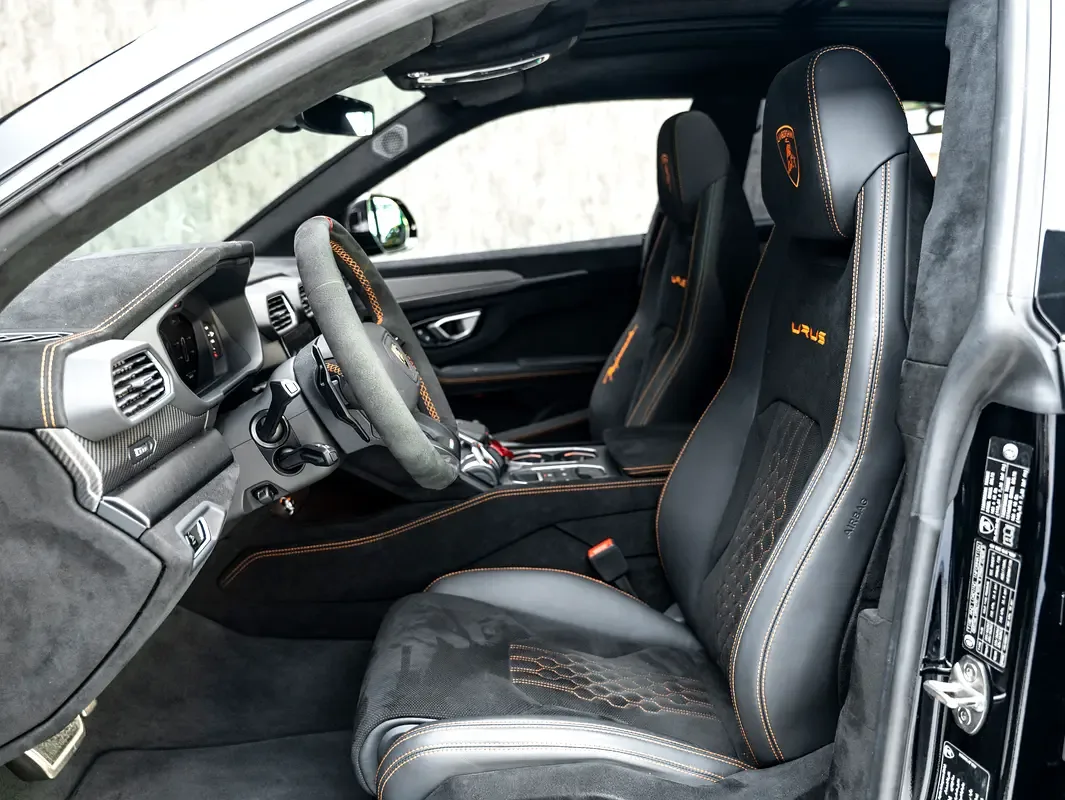 Lamborghini Urus 4.0 AT 4WD (666 hp) - 9