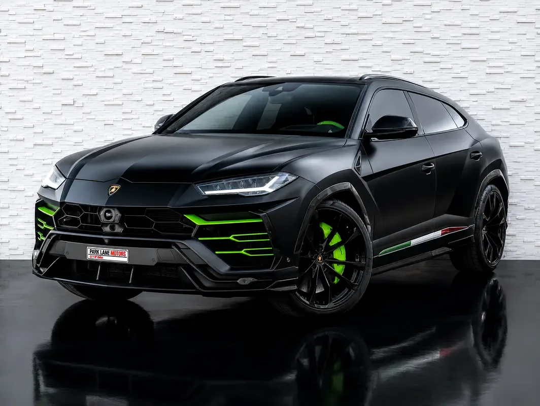 Lamborghini Urus 4.0 AT AWD (650 hp)