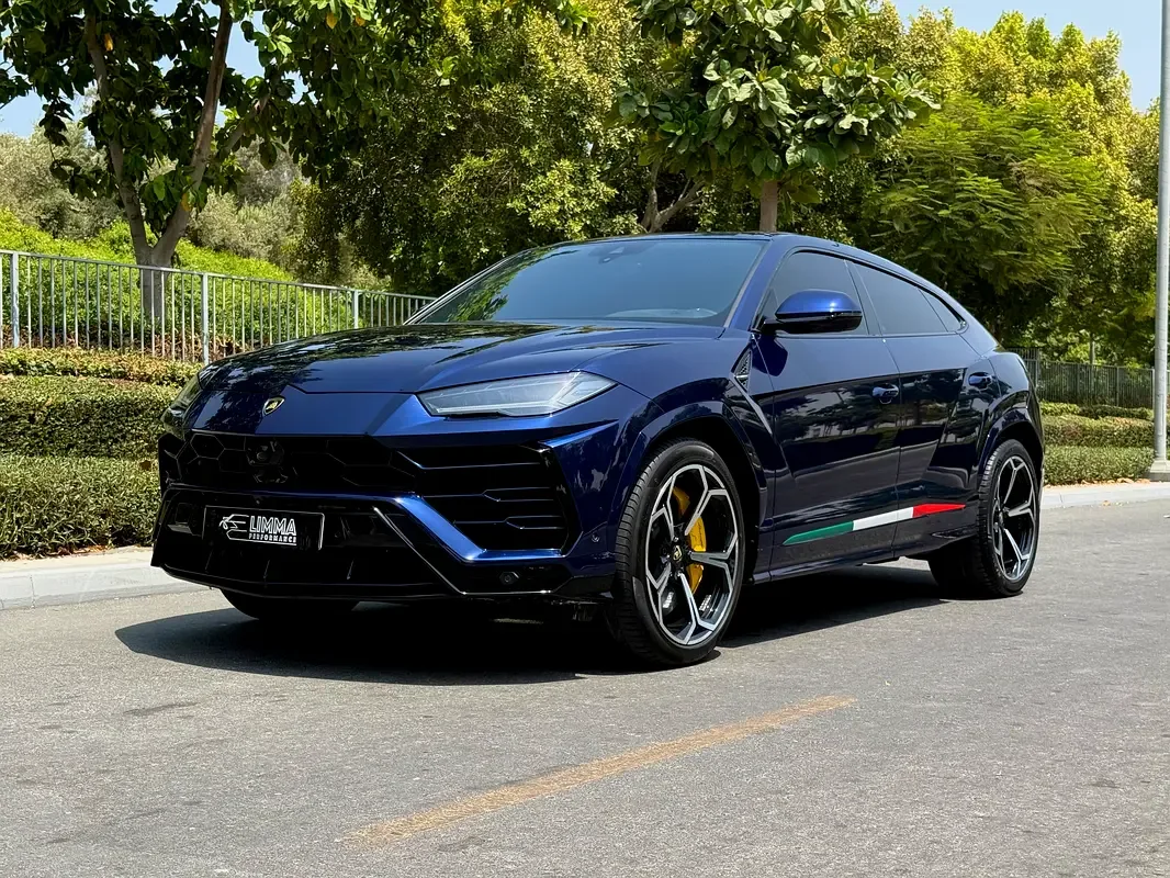 Lamborghini Urus 4.0 AT AWD (650 hp)