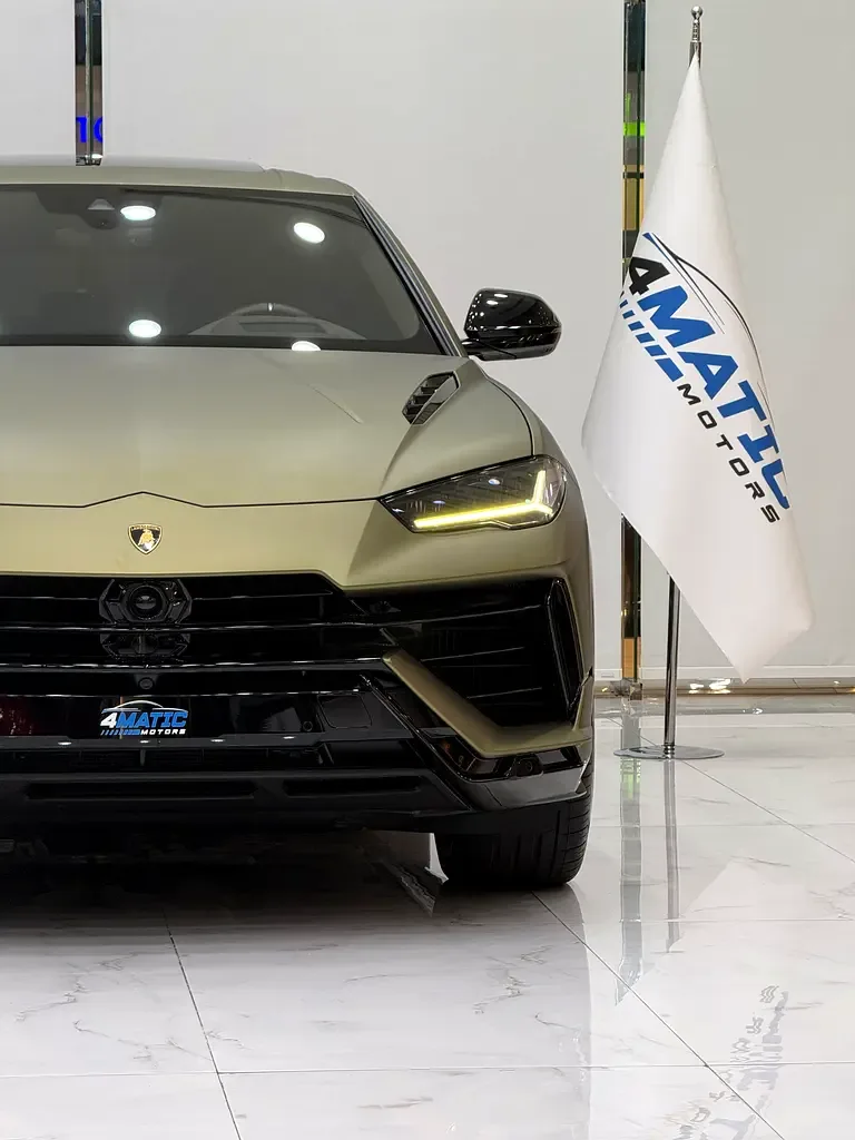 Lamborghini Urus 4.0 AT AWD (650 حصان) - 3