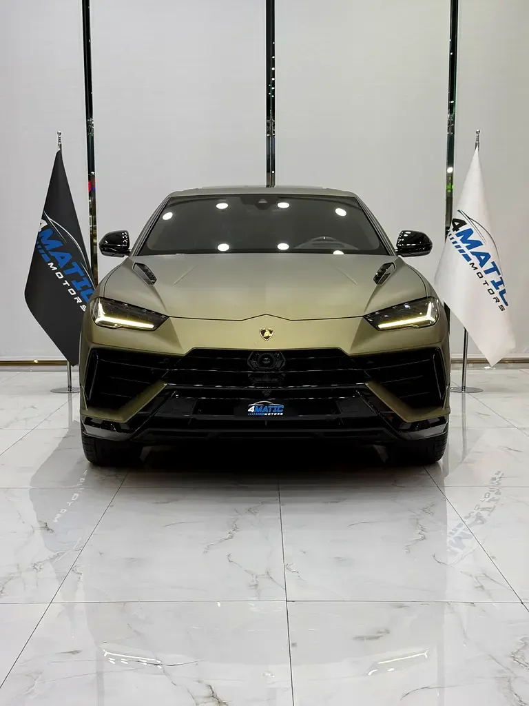 Lamborghini Urus 4.0 AT AWD (650 hp)