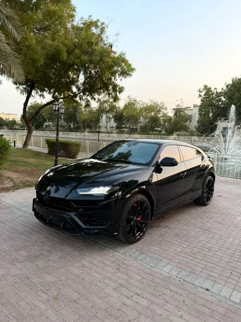 Lamborghini Urus 4.0 AT AWD (650 حصان) - 11