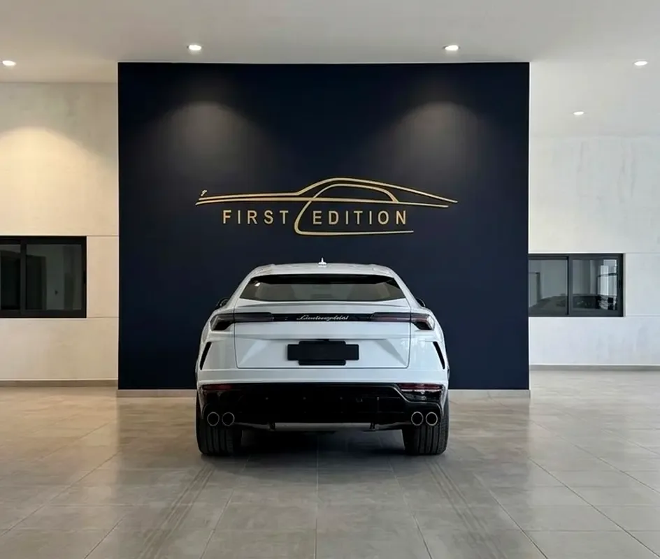 Lamborghini Urus 4.0 AT AWD (650 حصان) - 5