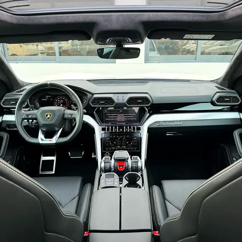 Lamborghini Urus 4.0 AT AWD (650 حصان) - 15