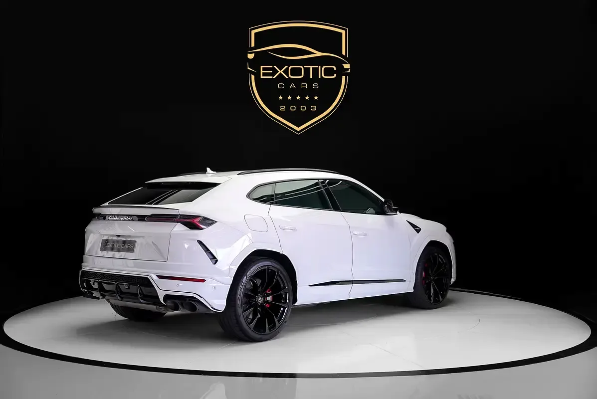 Lamborghini Urus 4.0 AT AWD (650 hp) - 3