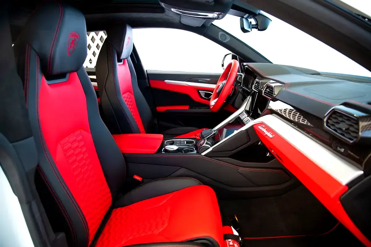 Lamborghini Urus 4.0 AT AWD (650 hp) - 15