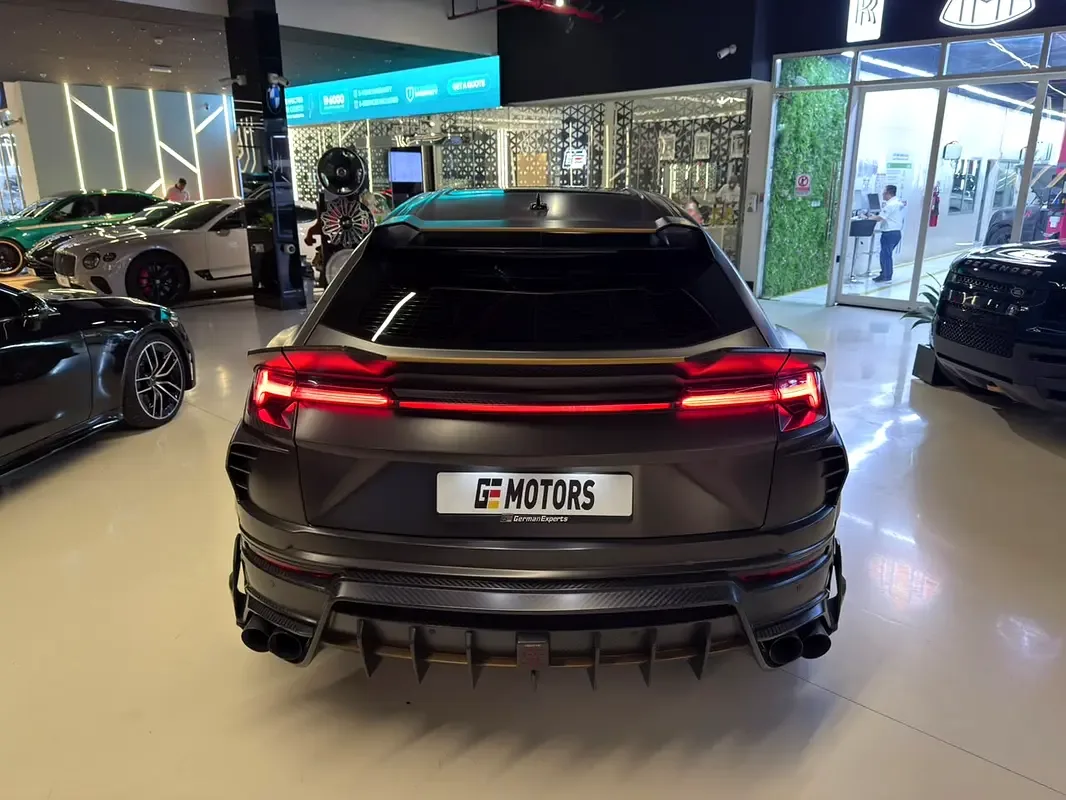 Lamborghini Urus 4.0 AT AWD (650 hp) - 9