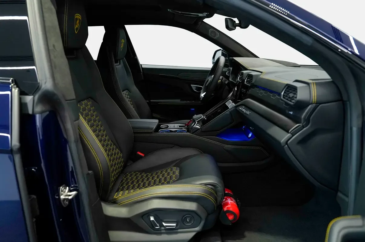 Lamborghini Urus 4.0 AT AWD (650 hp) - 8