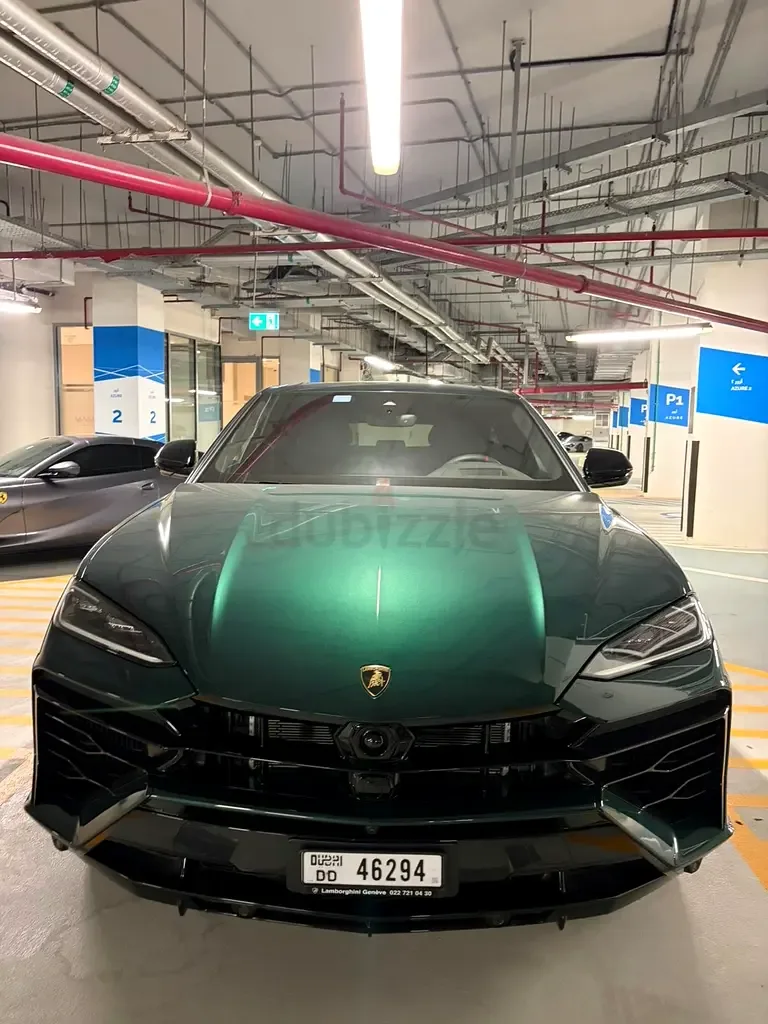 Lamborghini Urus 4.0 AT AWD (666 hp)