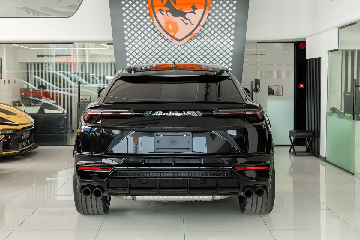 Lamborghini Urus 4.0 AT AWD (666 hp) - 5