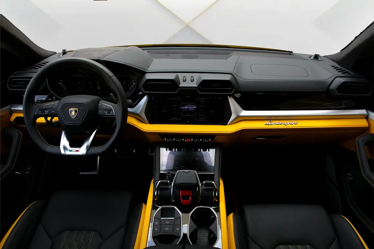 Lamborghini Urus 4.0 AT AWD (666 hp) - 13