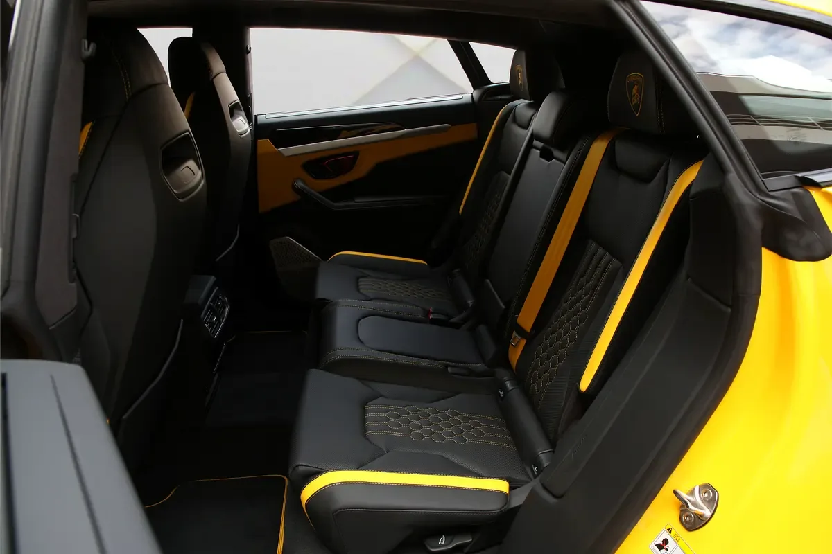 Lamborghini Urus 4.0 AT AWD (666 hp) - 20