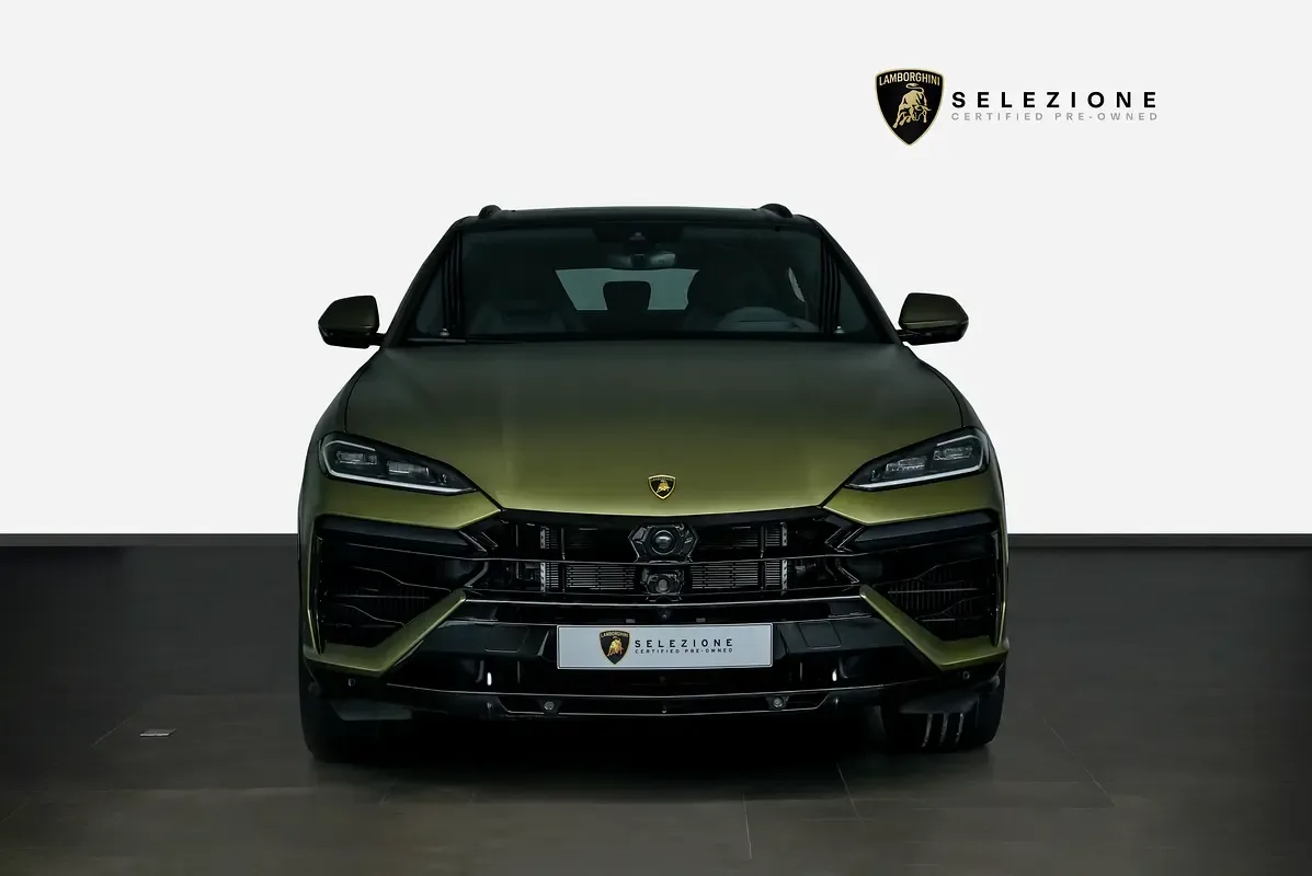 Lamborghini Urus 4.0 AT AWD (666 حصان) - 2