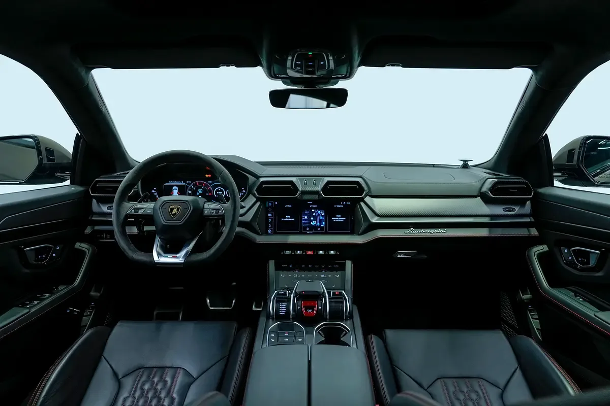 Lamborghini Urus 4.0 AT AWD (666 حصان) - 7