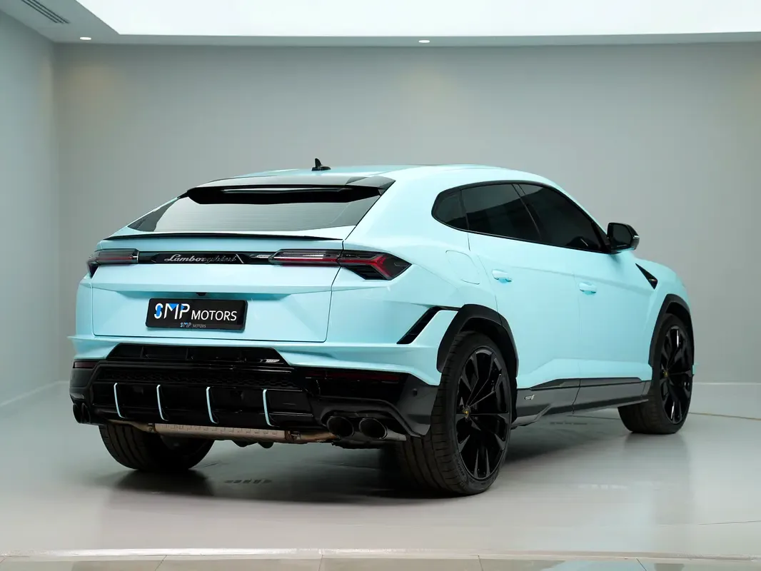 Lamborghini Urus 4.0 AT AWD (666 حصان) - 7