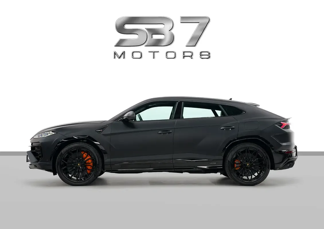 Lamborghini Urus 4.0 AT AWD (666 حصان) - 3