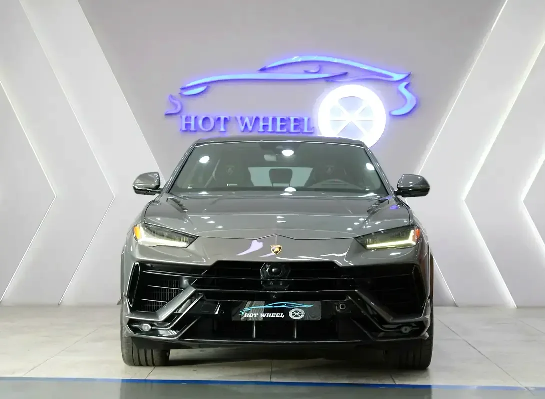 Lamborghini Urus 4.0 AT AWD (666 حصان) - 3