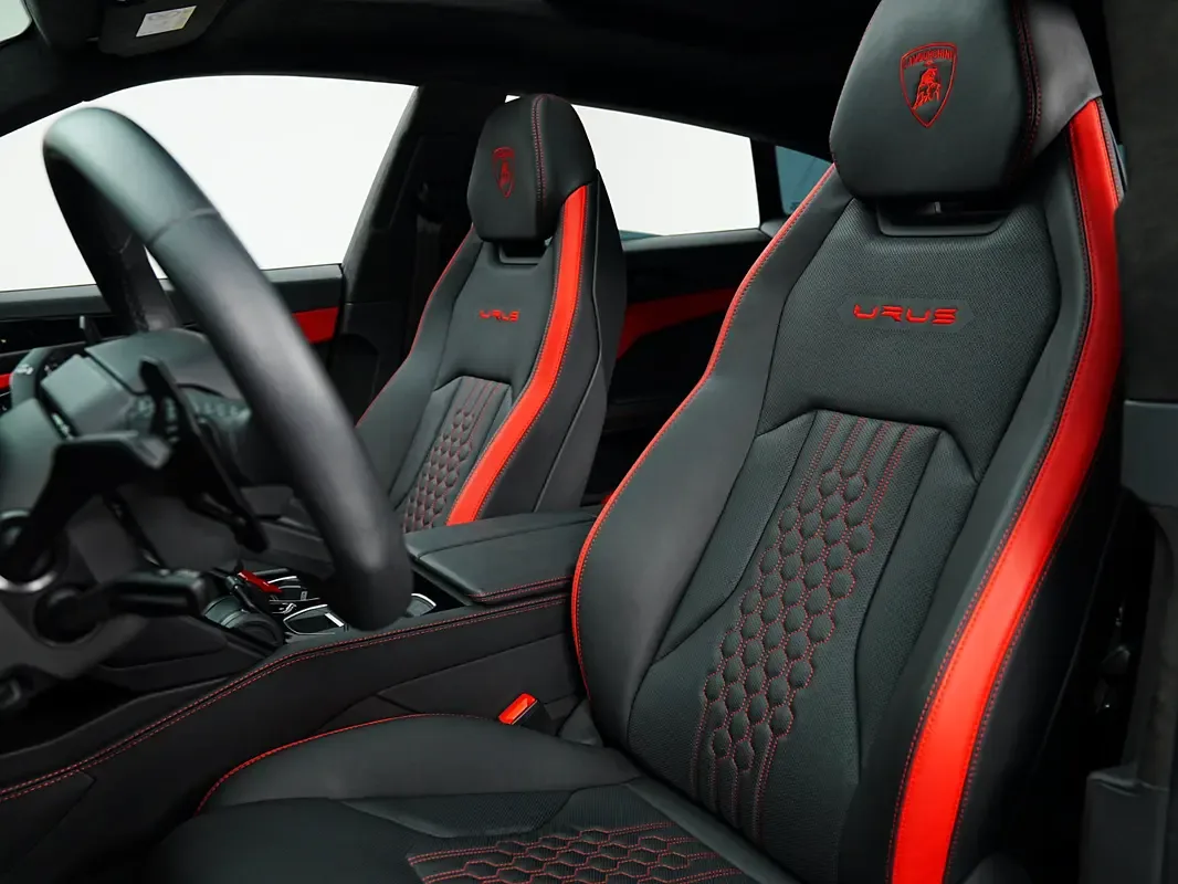 Lamborghini Urus 4.0 AT AWD (666 hp) - 12