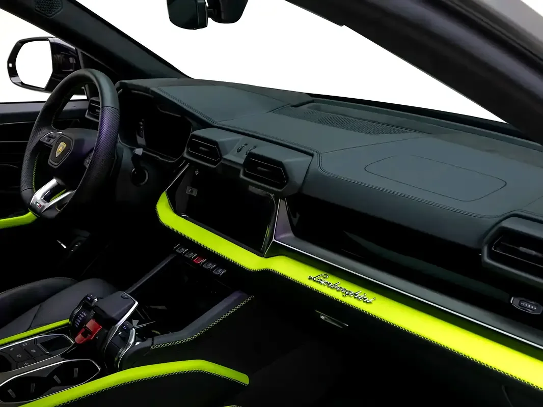 Lamborghini Urus 4.0 AT AWD (666 حصان) - 10
