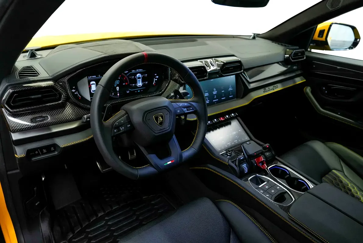 Lamborghini Urus 4.0 AT AWD (666 hp) - 10