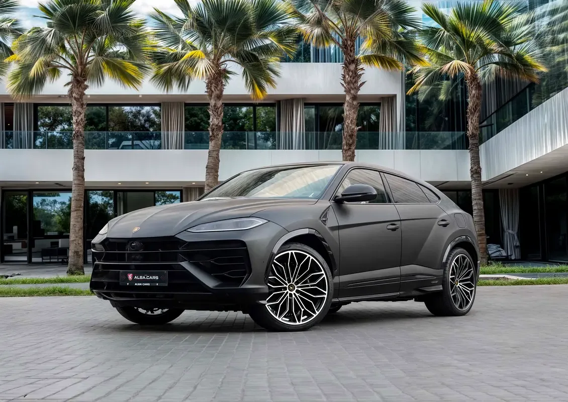 Lamborghini Urus 4.0 AT AWD (666 حصان)