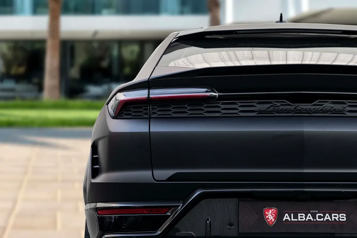 Lamborghini Urus 4.0 AT AWD (666 حصان) - 6