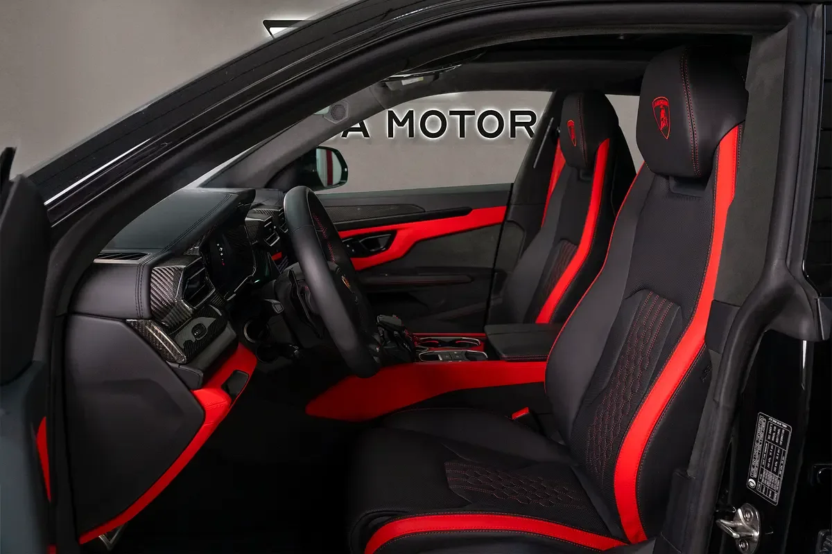 Lamborghini Urus 4.0 AT AWD (666 حصان) - 9