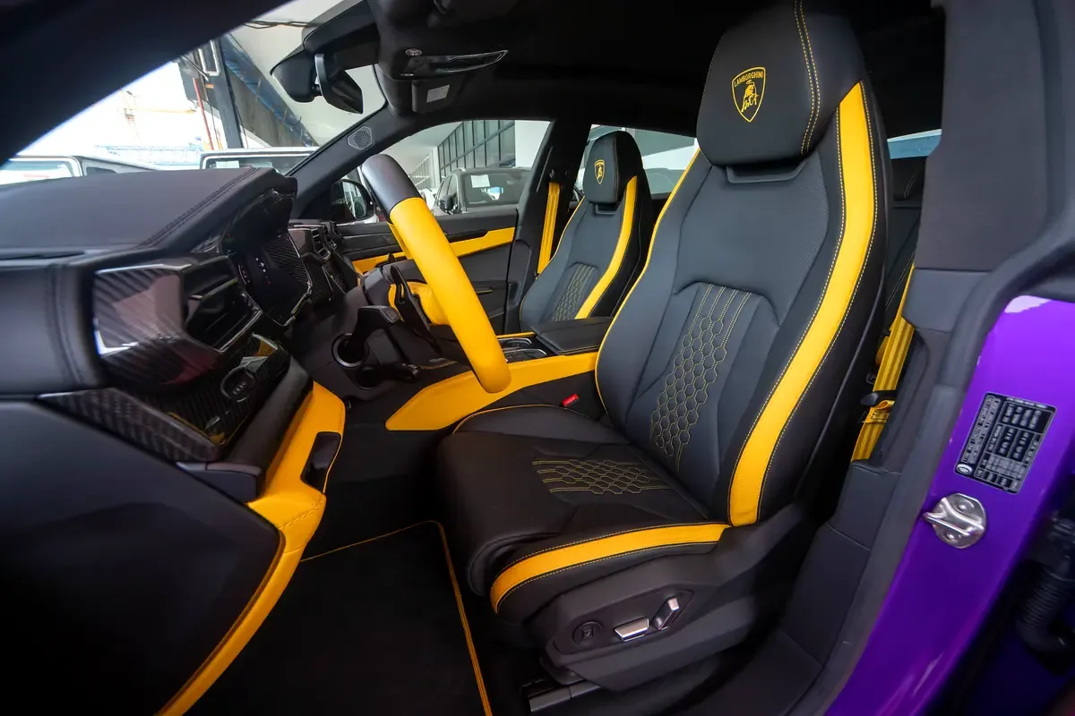 Lamborghini Urus 4.0 AT AWD (666 hp) - 11