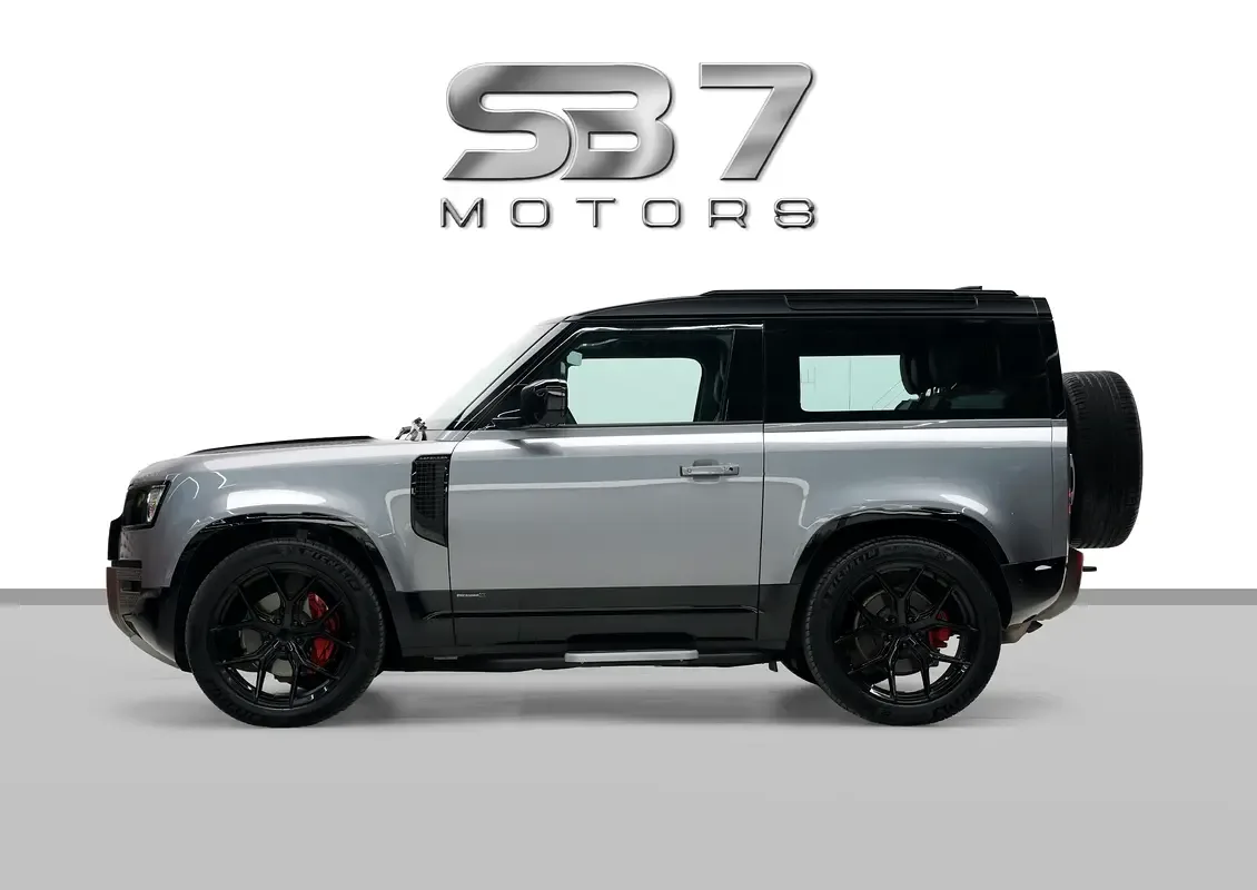 Land Rover Defender 2.0 AT AWD (300 hp) - 3