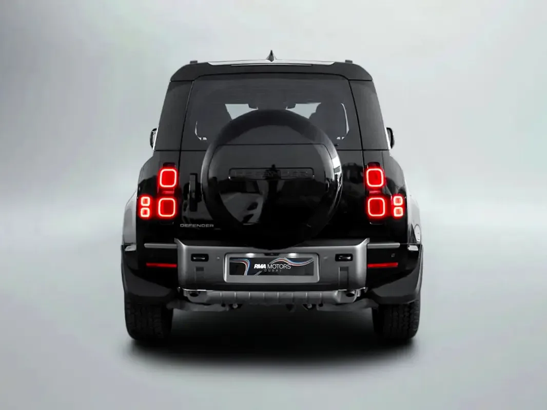 Land Rover Defender 2.0 AT AWD (300 hp) - 4