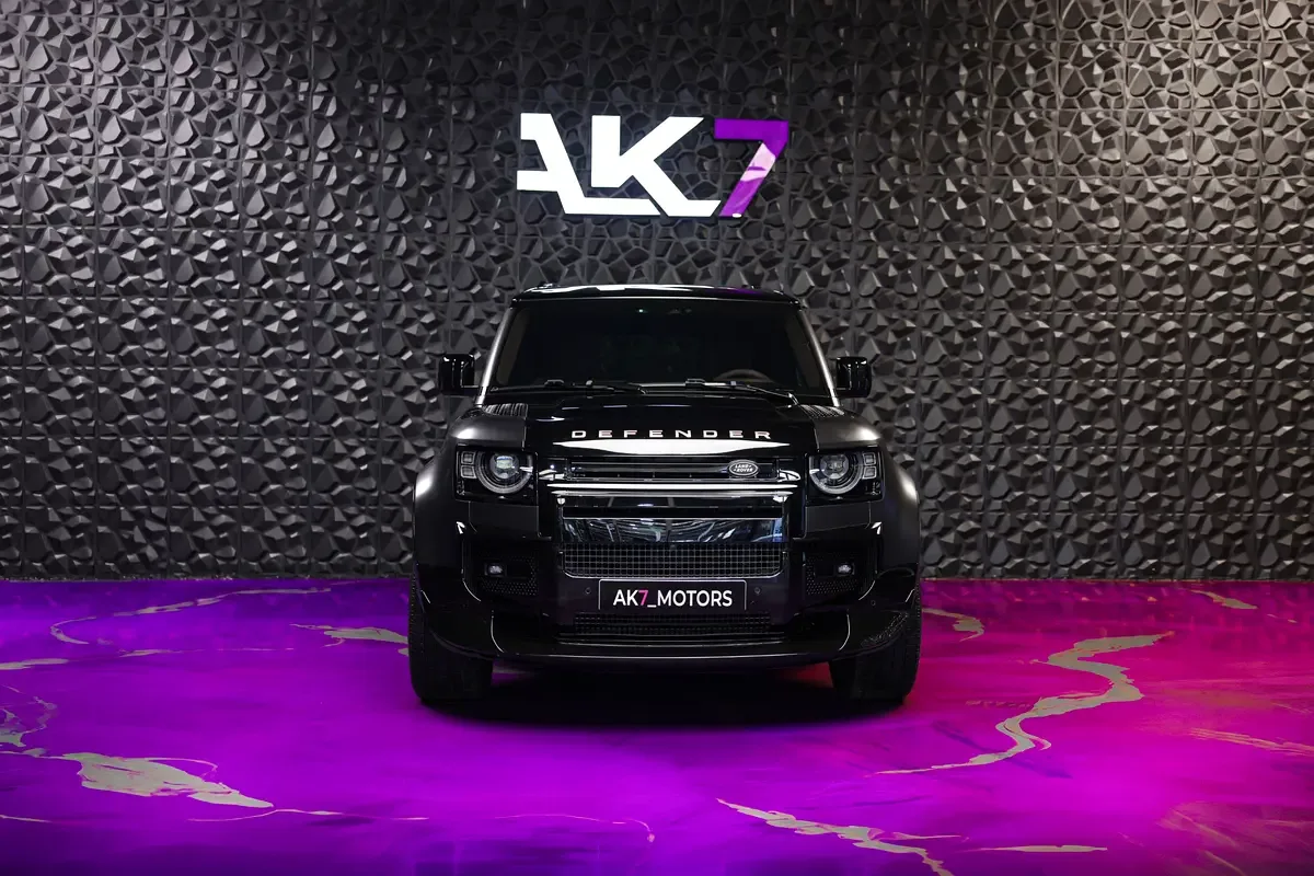 Land Rover Defender 2.0 AT AWD (300 hp) - 3