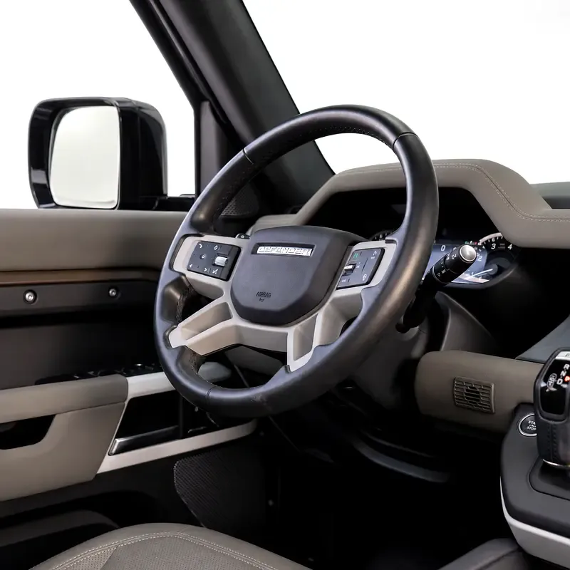 Land Rover Defender 2.0 AT AWD (300 hp) - 9