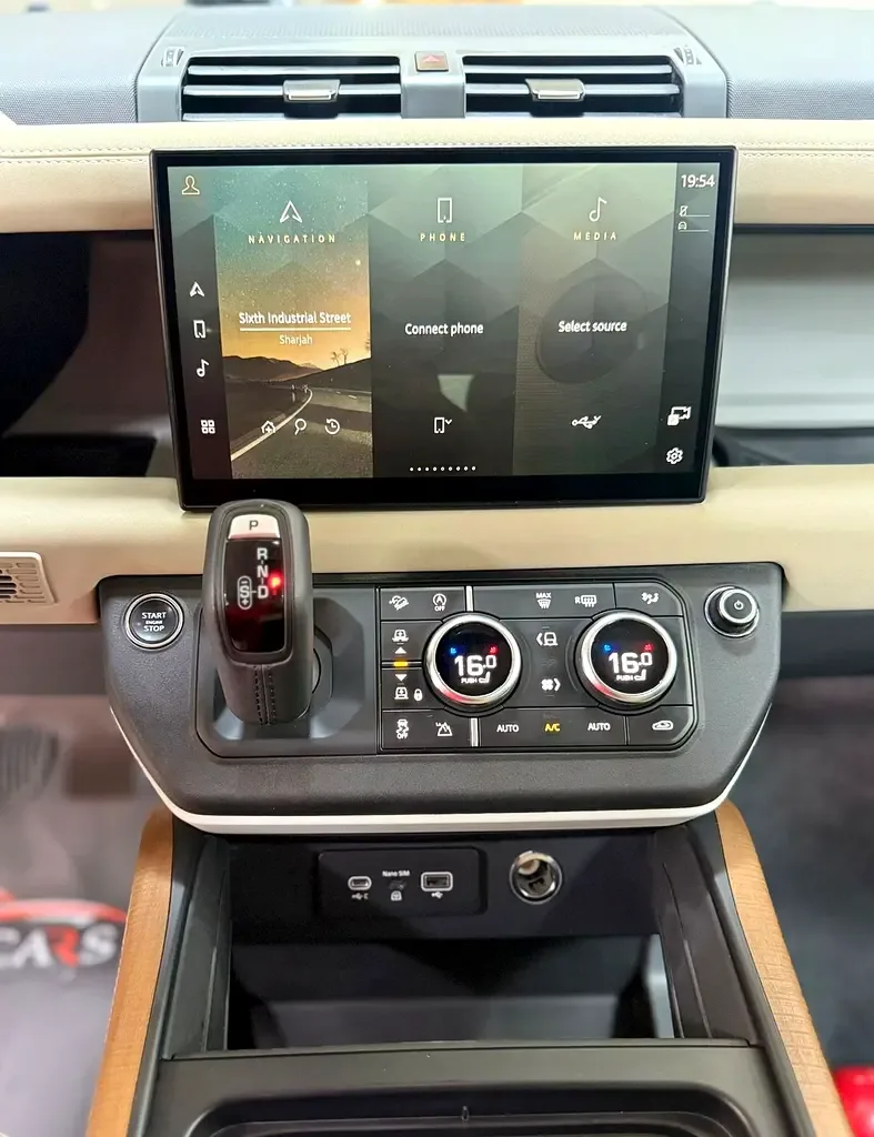 Land Rover Defender 3.0 AT 4WD (400 hp) - 11
