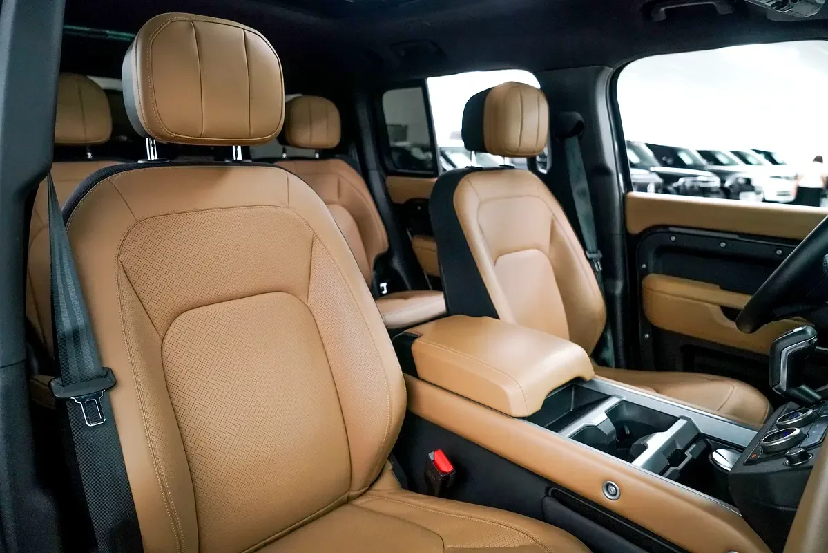 Land Rover Defender 3.0 AT 4WD (400 hp) - 11