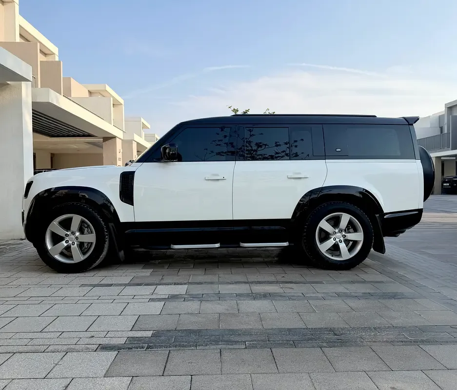 Land Rover Defender 3.0 AT 4WD (400 حصان) - 7