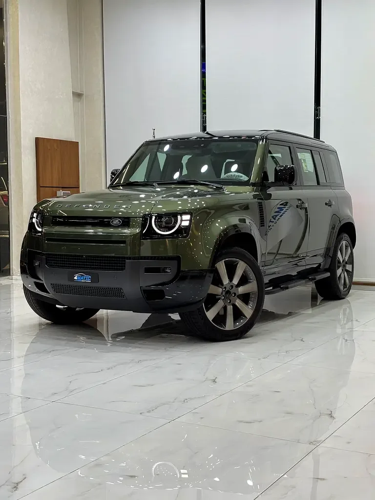 Land Rover Defender 3.0 AT AWD (400 حصان) - 5