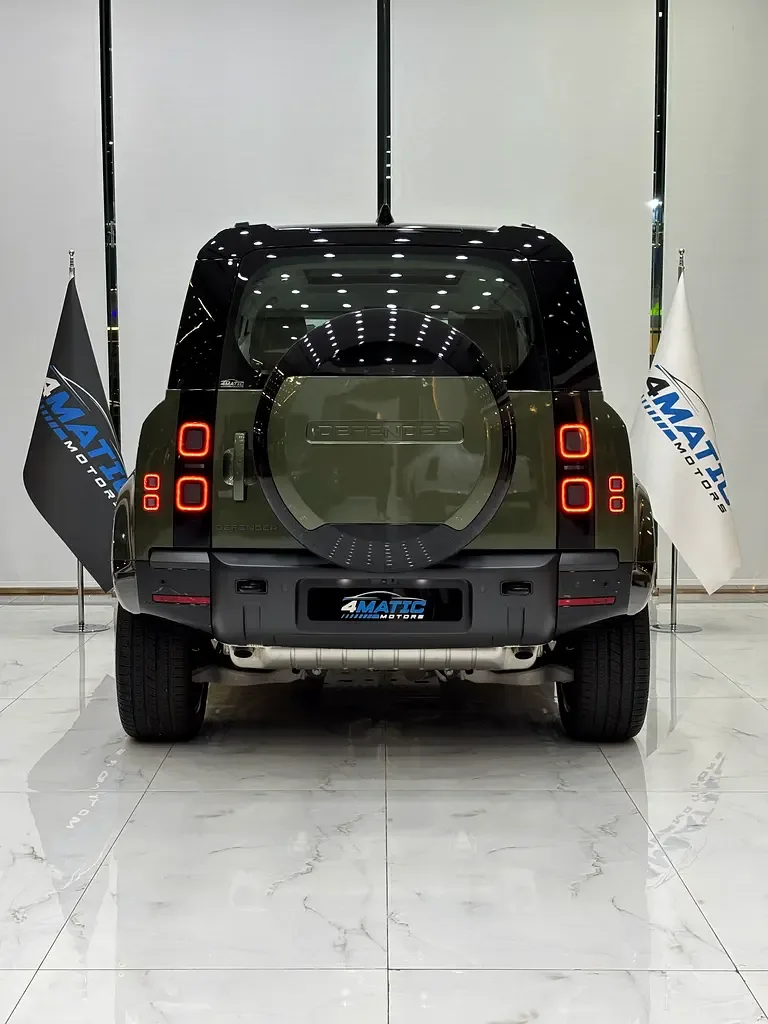 Land Rover Defender 3.0 AT AWD (400 حصان) - 8