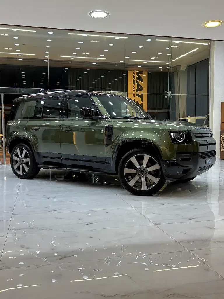 Land Rover Defender 3.0 AT AWD (400 hp) - 3