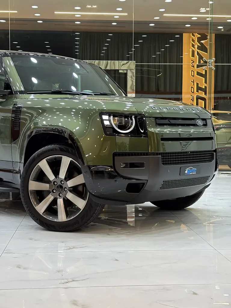 Land Rover Defender 3.0 AT AWD (400 hp) - 4