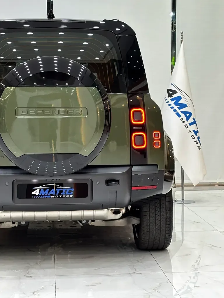 Land Rover Defender 3.0 AT AWD (400 hp) - 8
