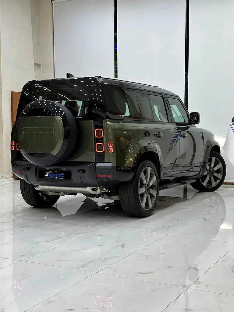 Land Rover Defender 3.0 AT AWD (400 hp) - 15