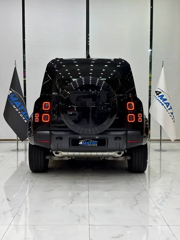 Land Rover Defender 3.0 AT AWD (400 hp) - 8
