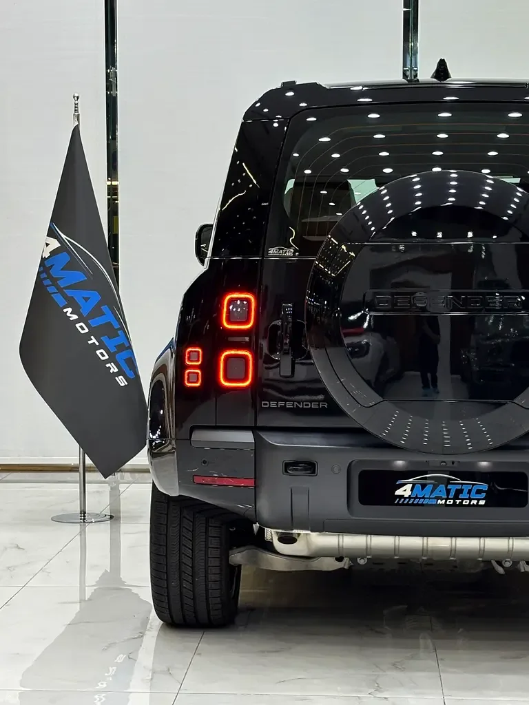 Land Rover Defender 3.0 AT AWD (400 hp) - 9