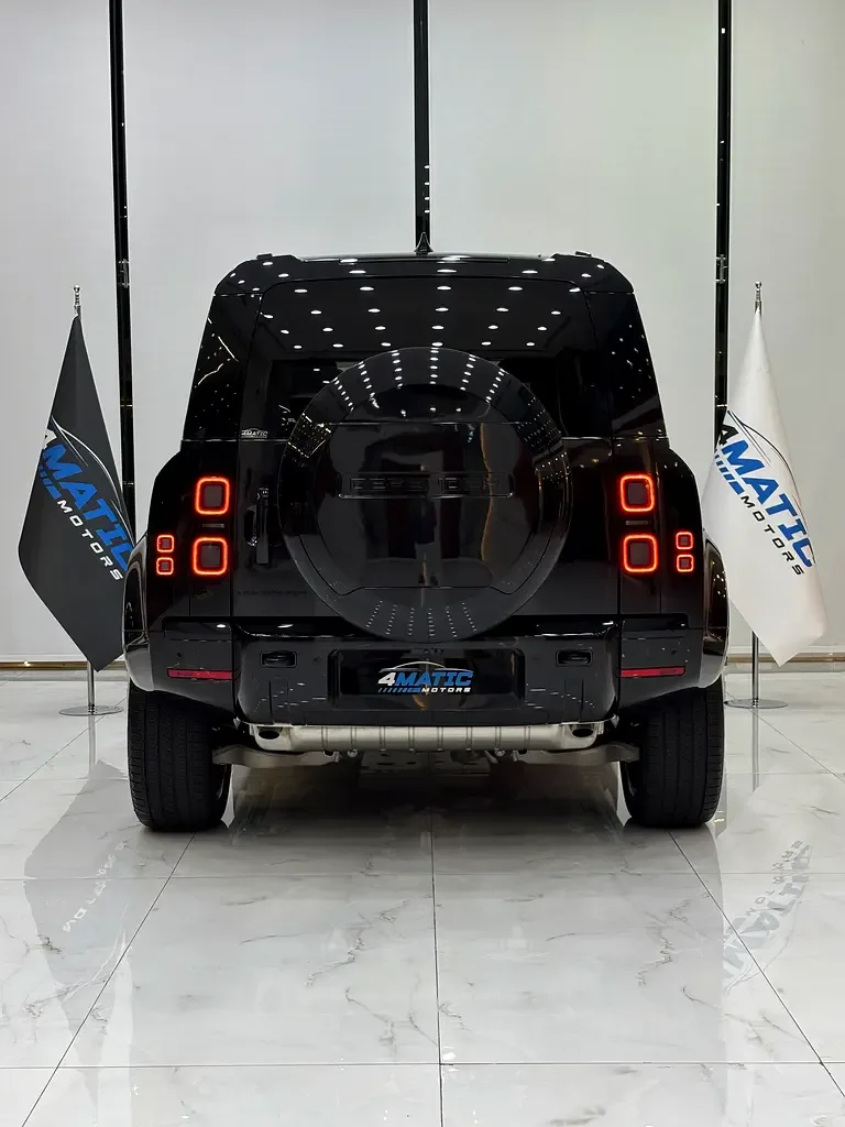 Land Rover Defender 3.0 AT AWD (400 حصان) - 7