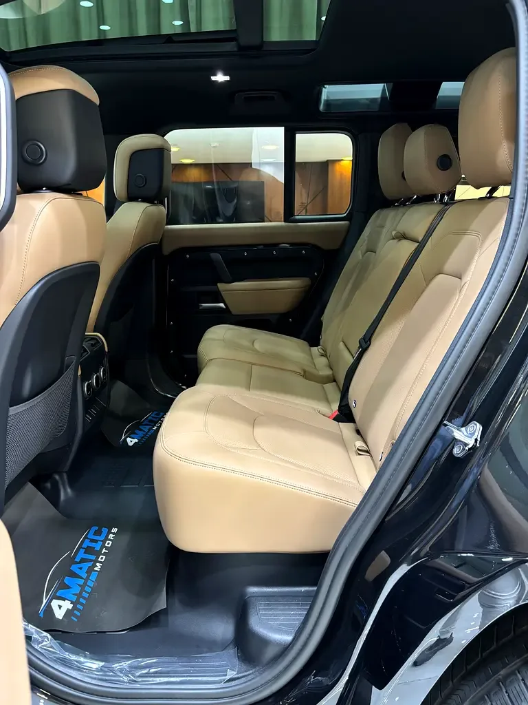 Land Rover Defender 3.0 AT AWD (400 حصان) - 13
