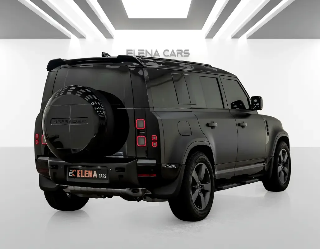 Land Rover Defender 3.0 AT AWD (400 hp) - 4