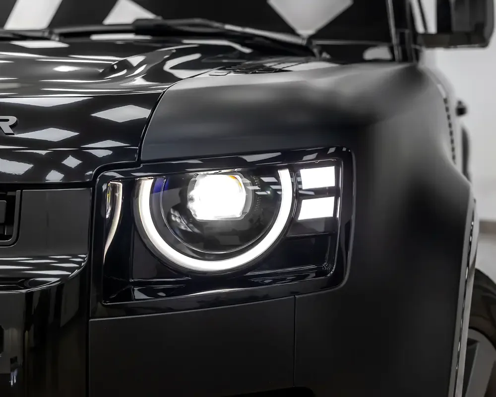 Land Rover Defender 3.0 AT AWD (400 hp) - 5