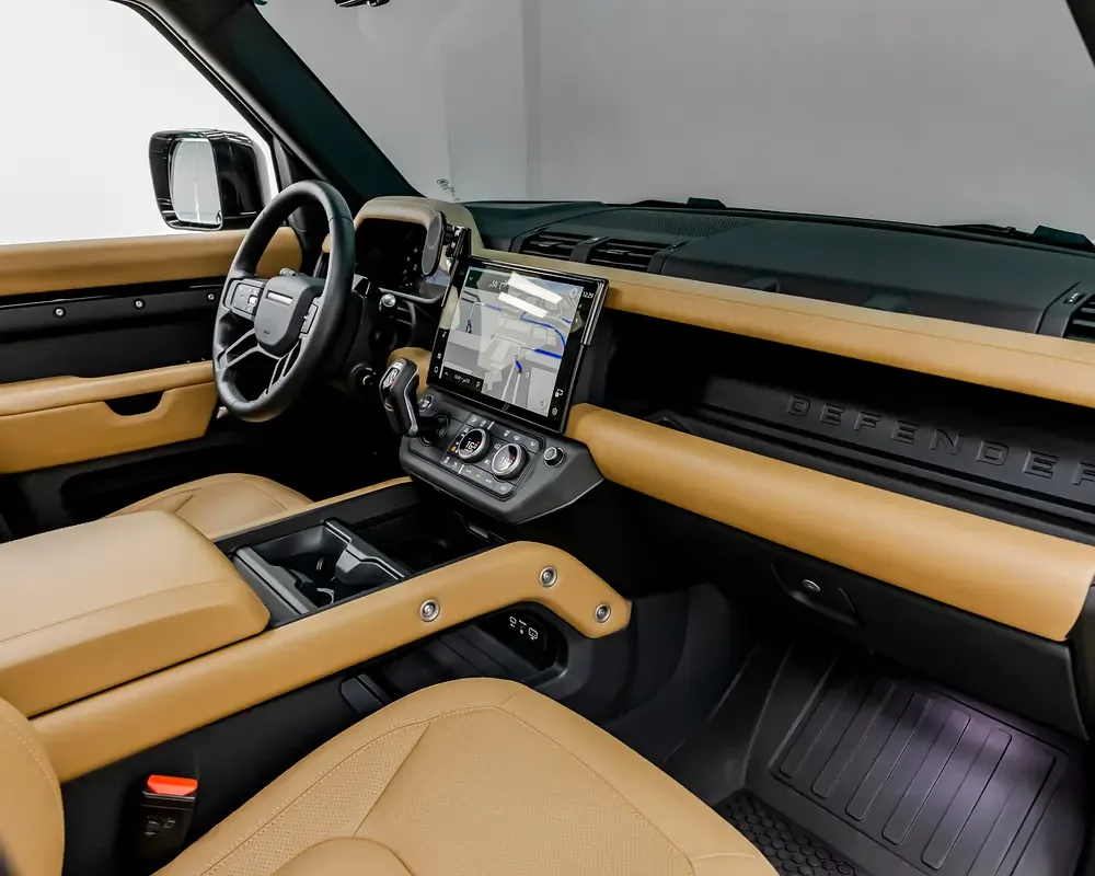 Land Rover Defender 3.0 AT AWD (400 hp) - 8